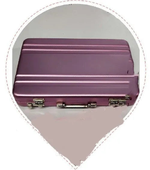 Aluminium alloy metal card holder in six colours measuring 100x65x16mm