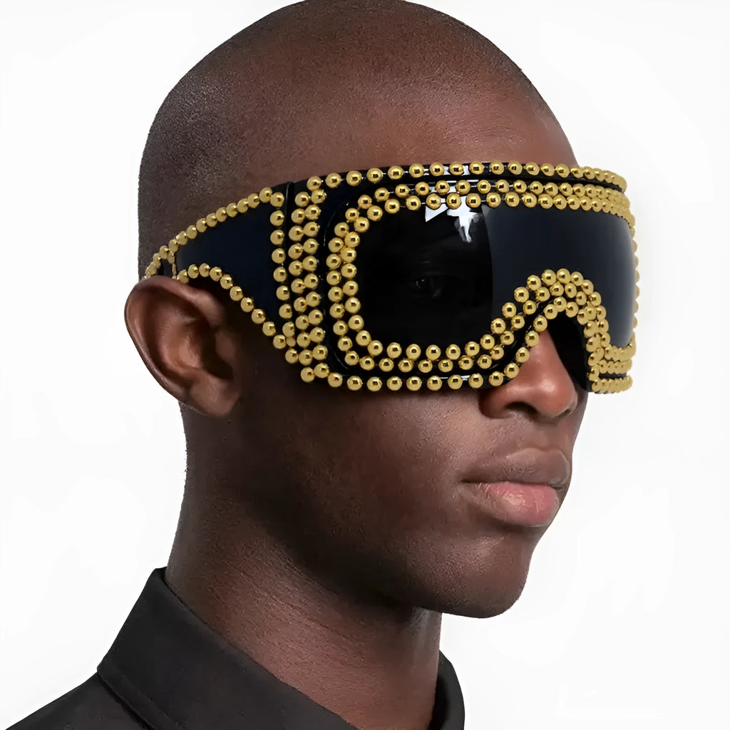 Men's punk sunglasses with super large rim and square rivet design in silver colour