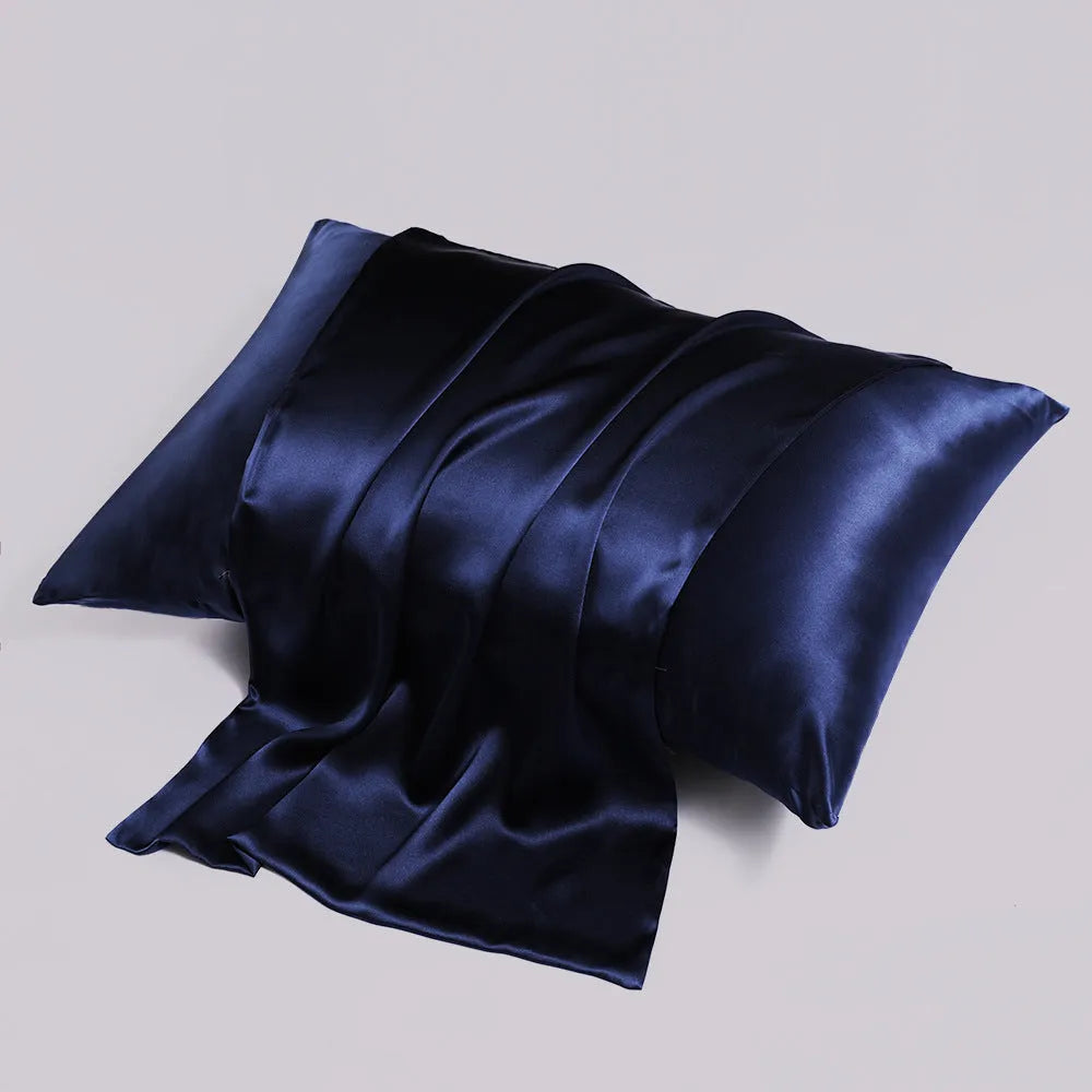 Silk zipper pillowcase in solid colour showing concealed closure and smooth double-sided fabric