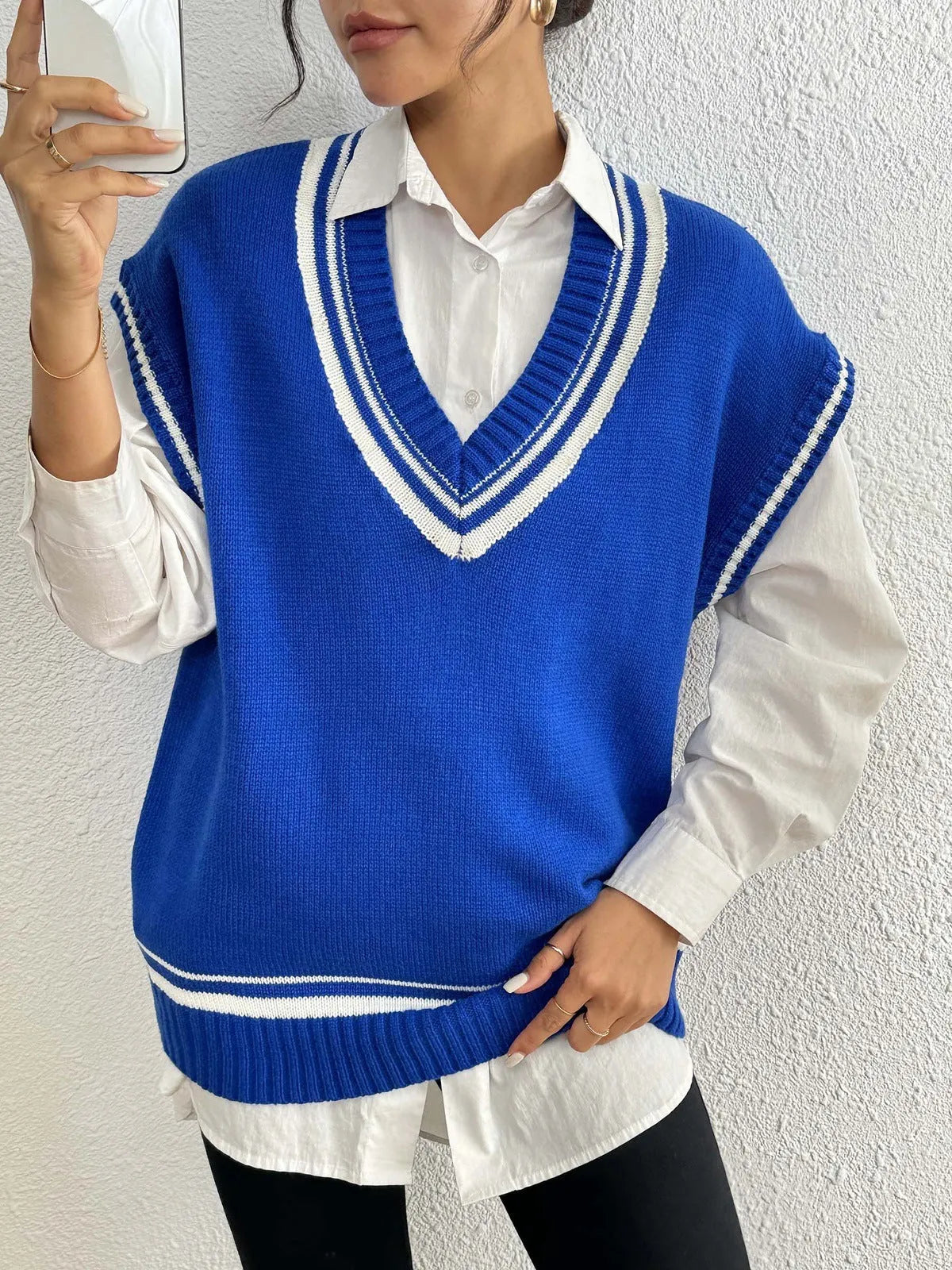 Women's casual wool vest sweater in acrylic fabric with free size loose fit college style design