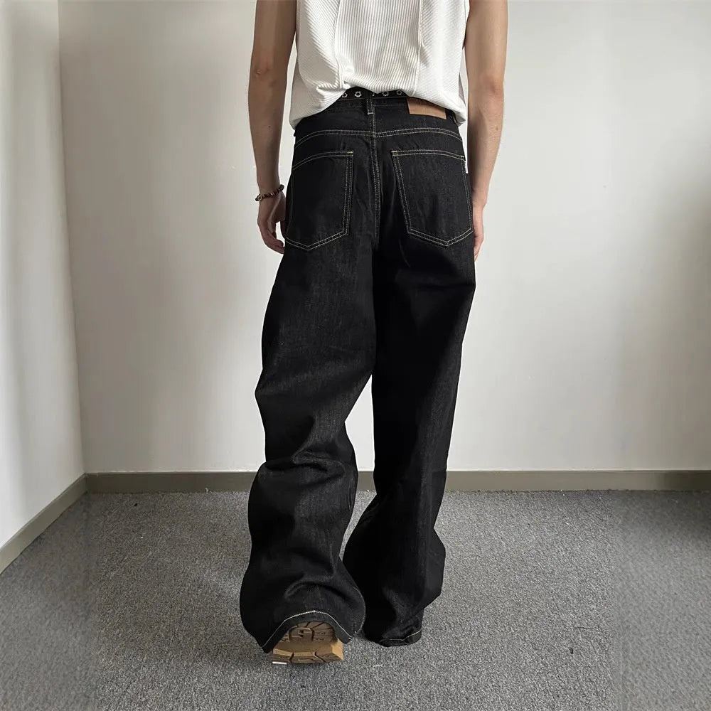 Black retro wide-leg jeans with straight-leg silhouette and mid waist design