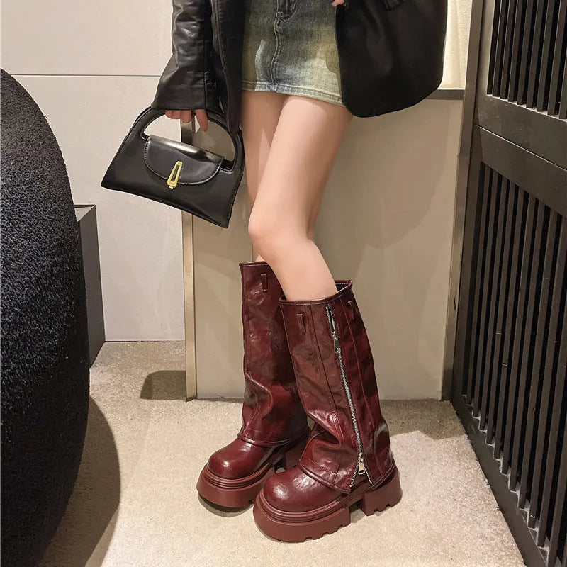 Black platform muffin pants Martin boots with a square heel and high cylinder cut