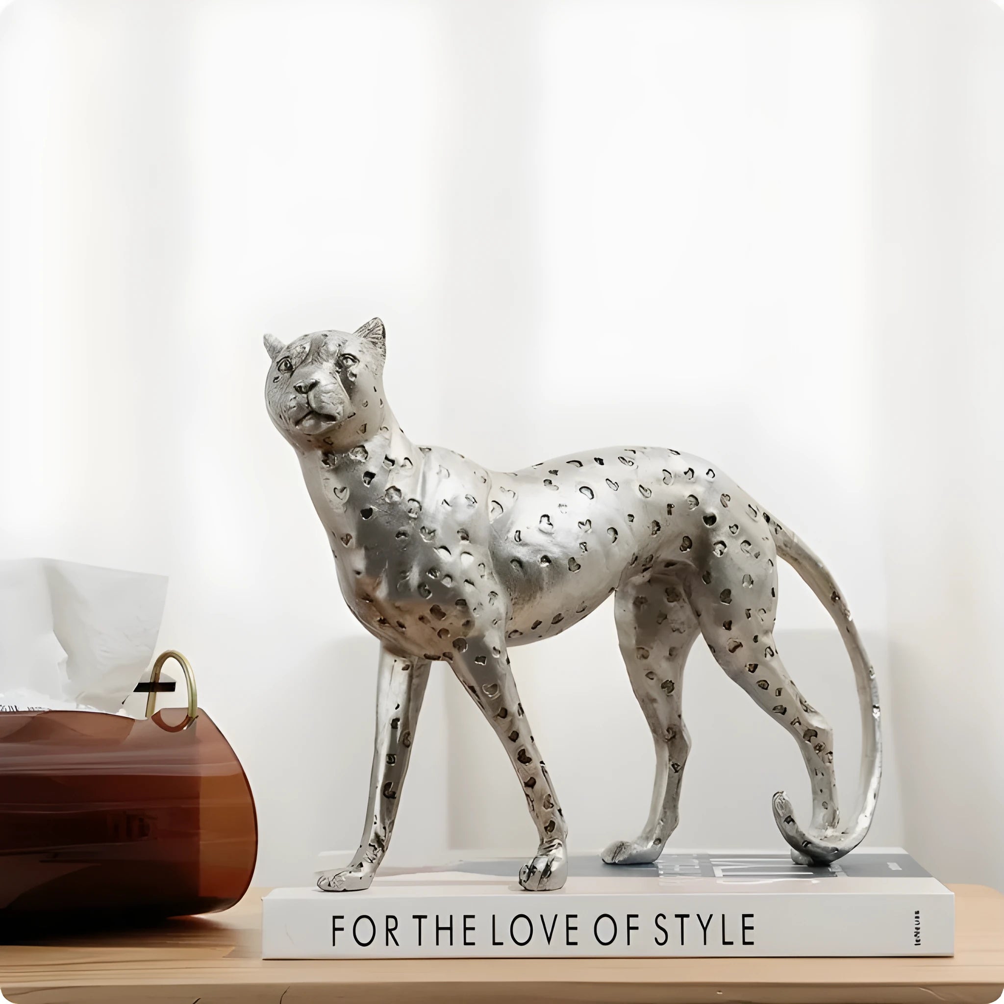 Modern American leopard resin figurine ornament in large, small, or walking posture for home decoration.