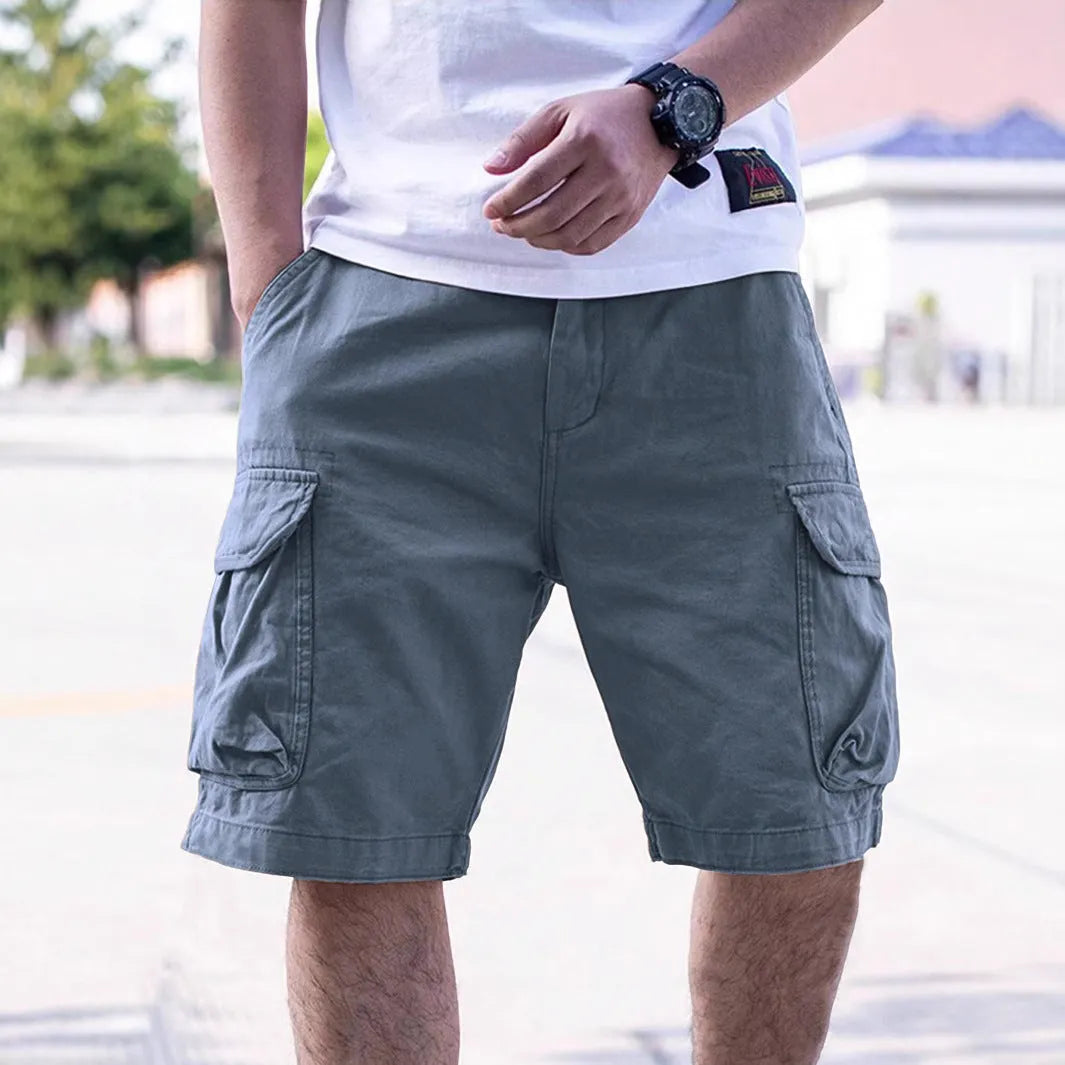 Retro-style men's workwear shorts in cotton blend fabric with loose fit and micro-elastic properties