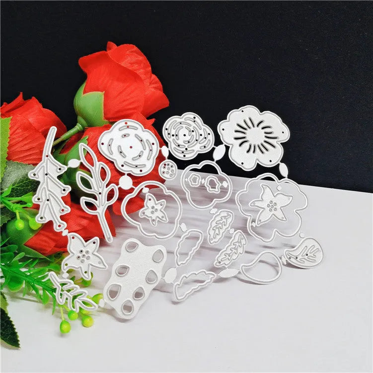 Silver carbon steel flower pattern paper cutting die measuring 14.3 by 9.9 centimetres