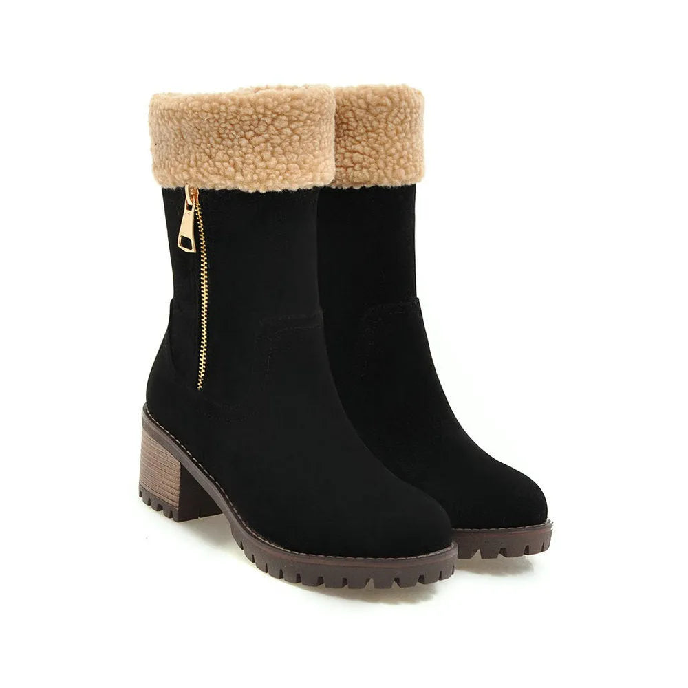 A pair of snow boots with a short plush lining and rubber insole, shown in multiple colours.