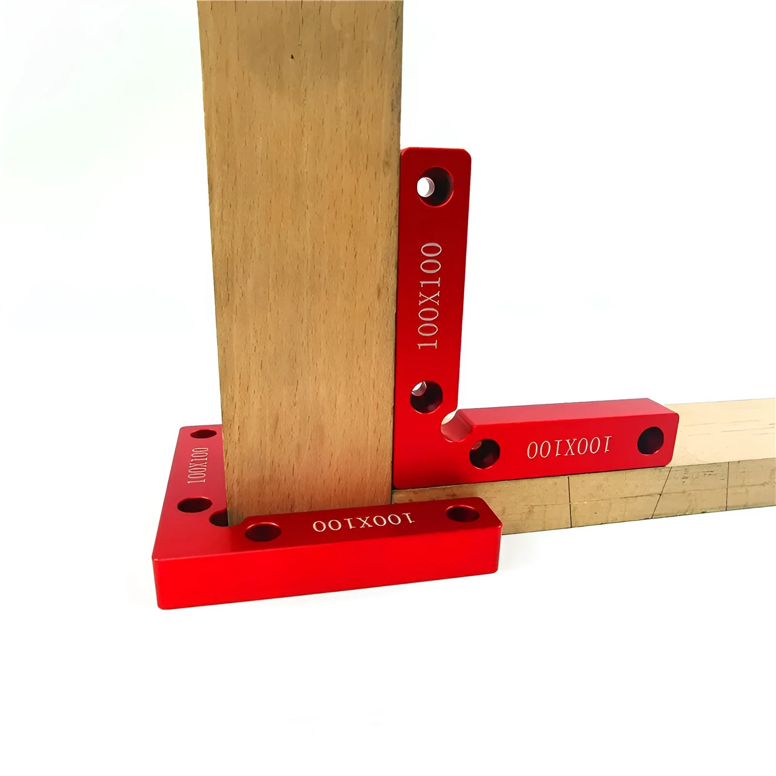 Aluminium alloy right angle positioning block for woodworking jigsaw with accurate scale.