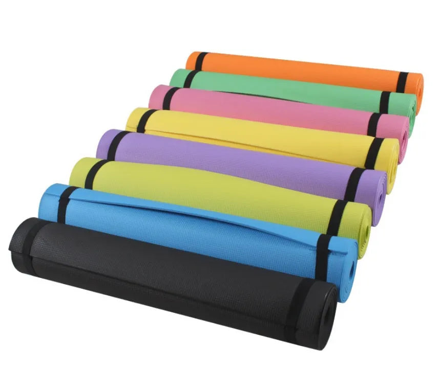 Red and blue EVA composite yoga mats showing 4mm and 6mm thickness options for home fitness.