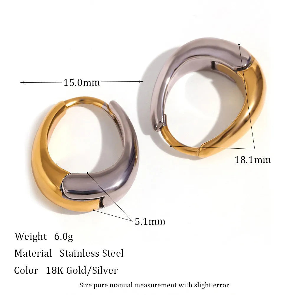 Women's gold electroplated geometric jewellery set with earrings, bracelet and necklace on stainless steel