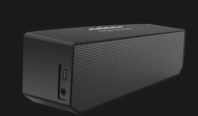 Black BS-6 Bluetooth smart speaker with 52mm driver and micro-USB charging port