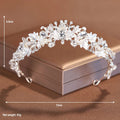 Gold alloy pearl crown headdress for women, a European-style wedding hair accessory.