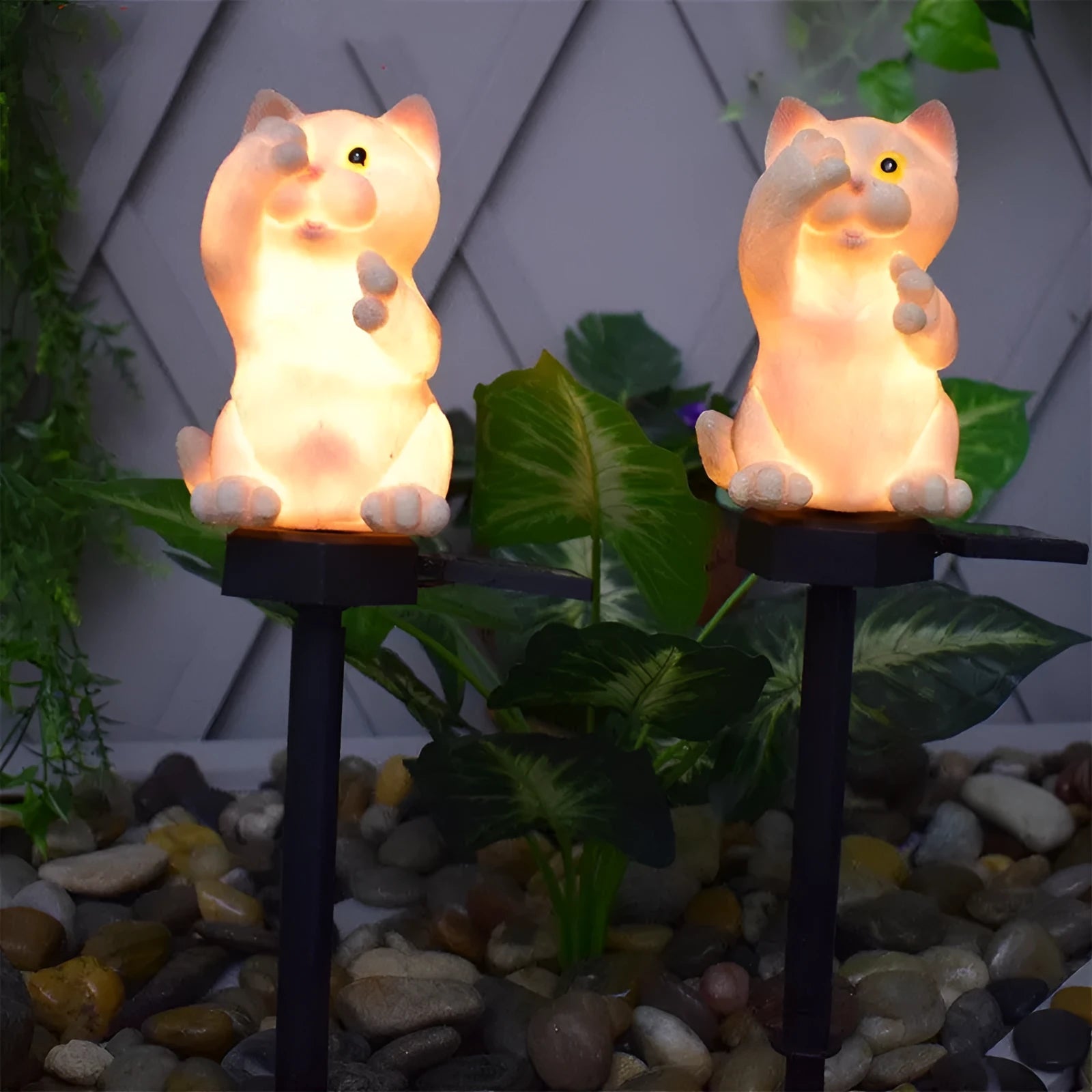 Brown cat-shaped solar lawn light for garden decoration and pathway illumination