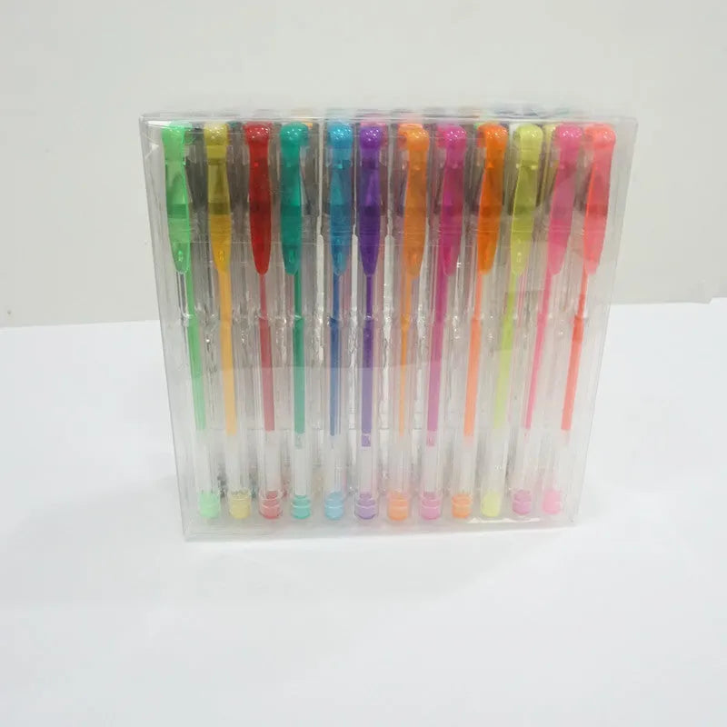 100 colour gel pen watercolour set with highlighter pens showing plastic construction and fine tips