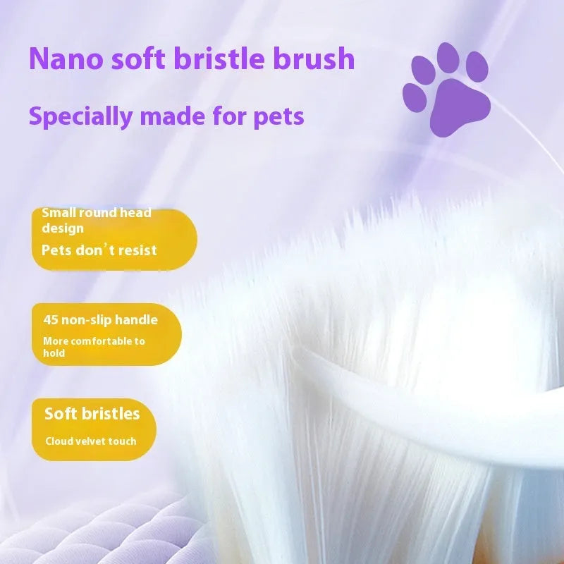 White pet toothbrush pen with brush tip containing 5ml tartar removal gel for dogs and cats