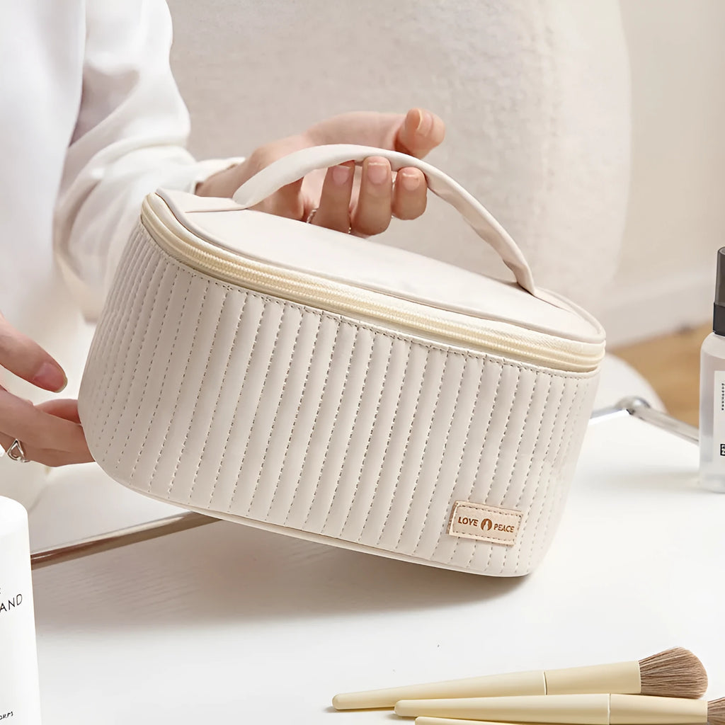 Open-top solid colour PU leather makeup bag in a choice of six colours.