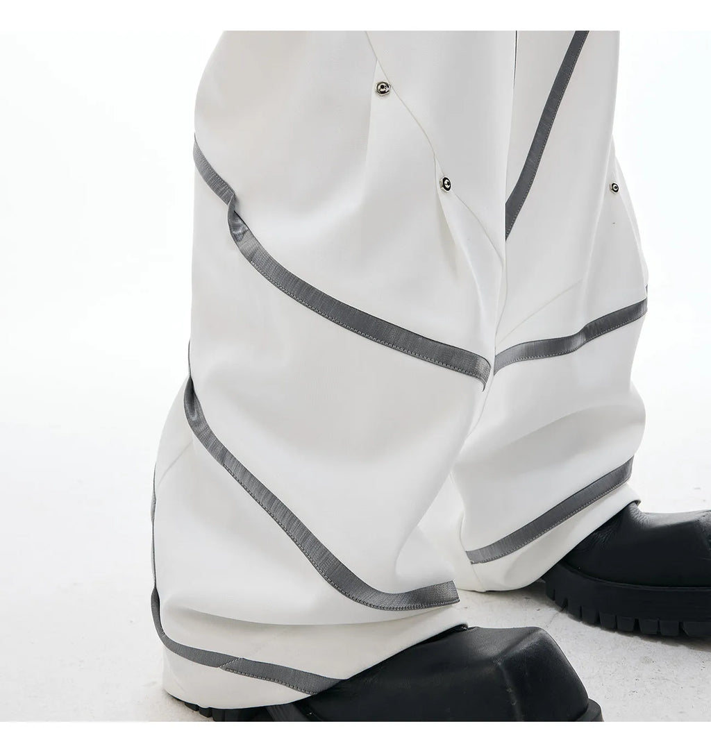 Men's polyester trousers with three-dimensional cutting and metal striped rivet pleated design