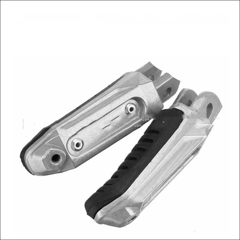 Black aluminium alloy motorcycle footpegs set for Suzuki models on a white background.