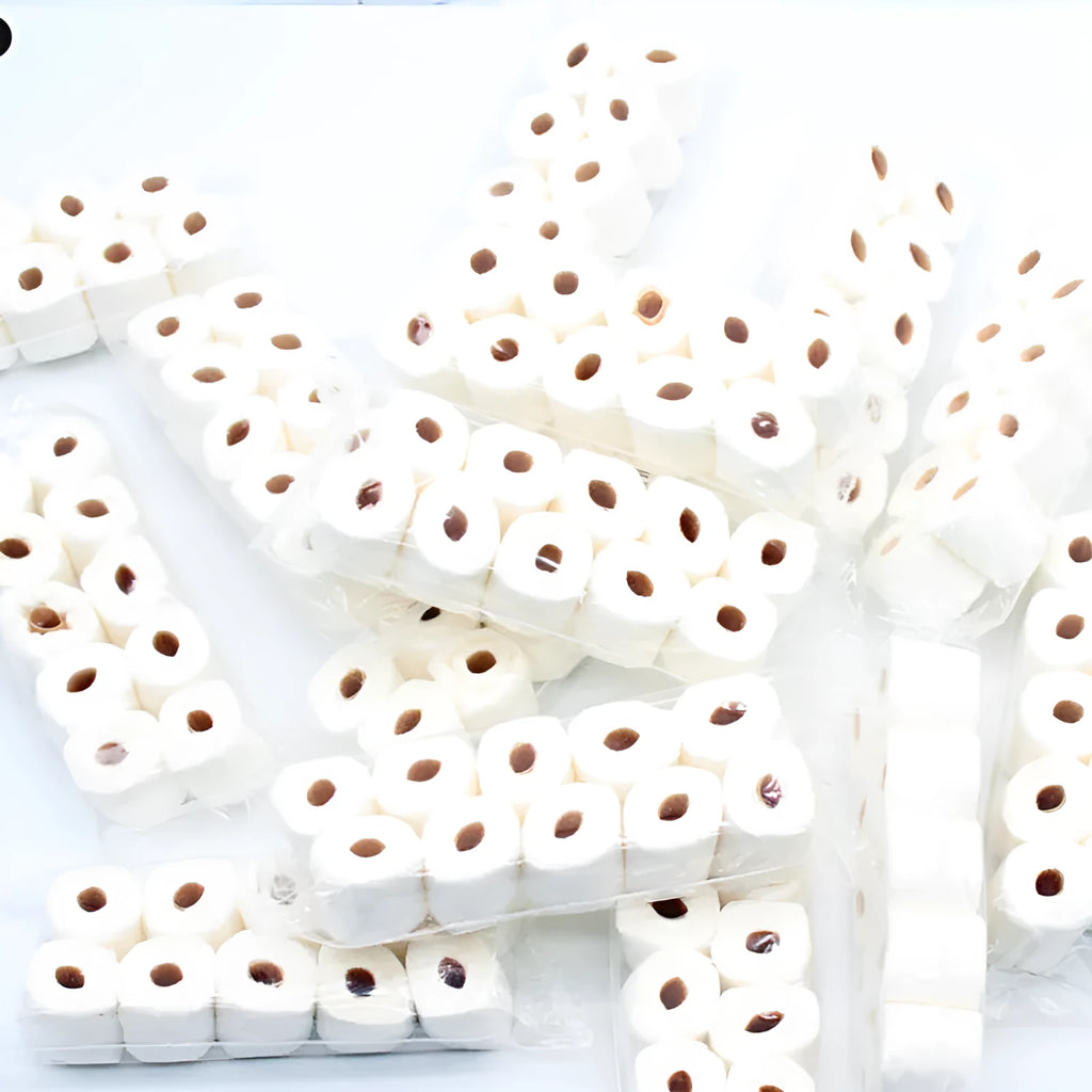 Simulated paper tissue roll model measuring 30x15x80mm for children's play
