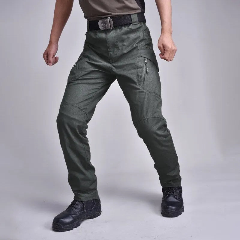 Men's military tactical pants multi-pocket cargo trousers straight leg cropped black colour