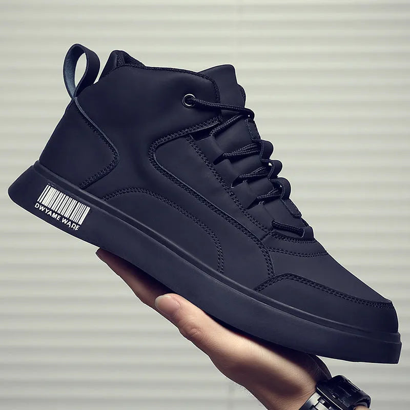 Men's white mid-top lace-up casual trainers with round toe and rubber sole.