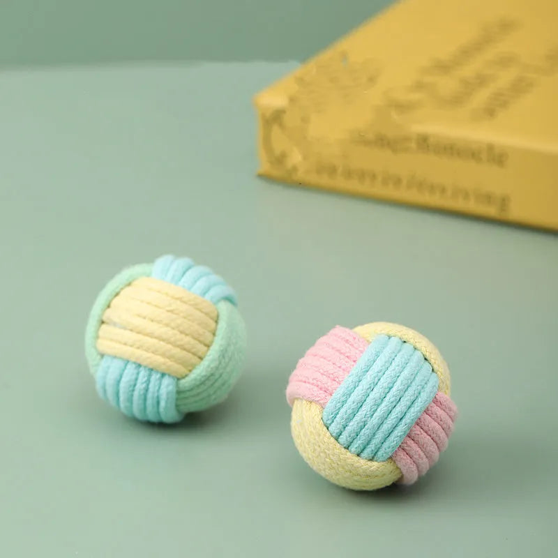Handmade soft cotton plush ball cat toy for teeth grinding, 5cm diameter