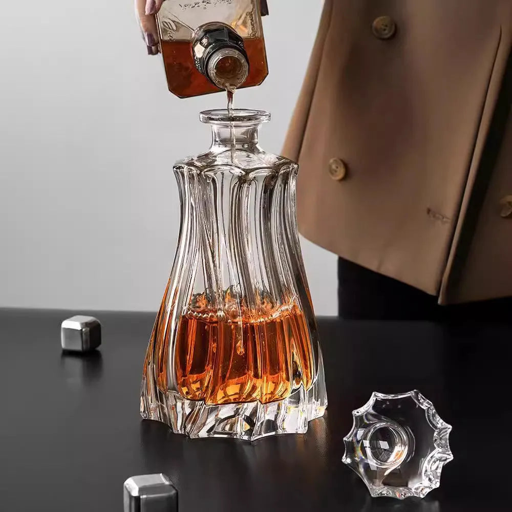 490ml imported crystal glass Wellington wine decanter set with six matching glasses in retro mild luxury style