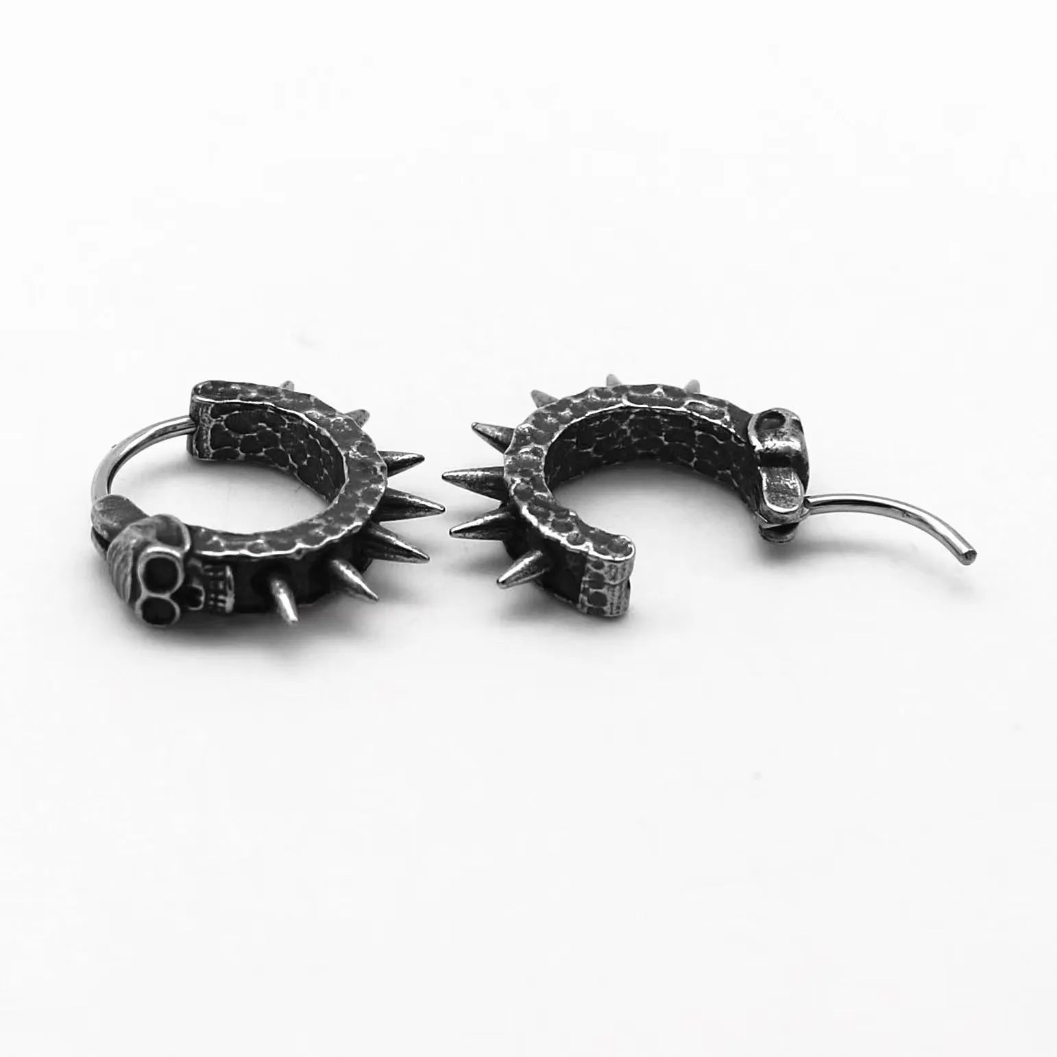 Geometric alloy earrings with punk motorcycle design in retro black copper colour