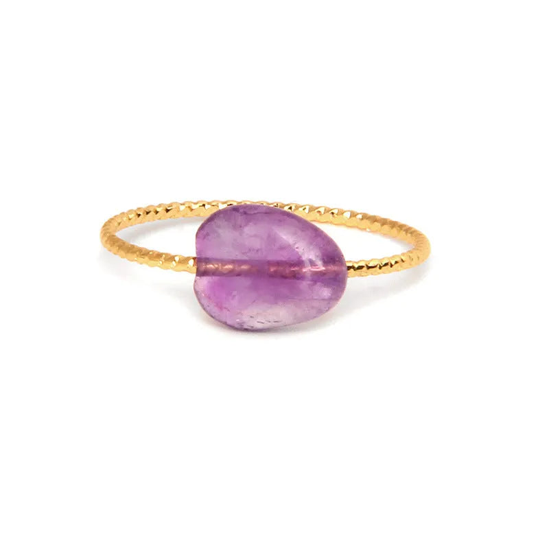 Geometric women's ring with a coloured agate stone in an original design.
