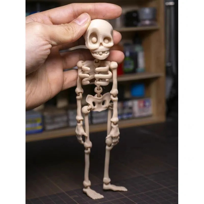 3D printed skull refrigerator magnet ornament in modern art style measuring 18cm high