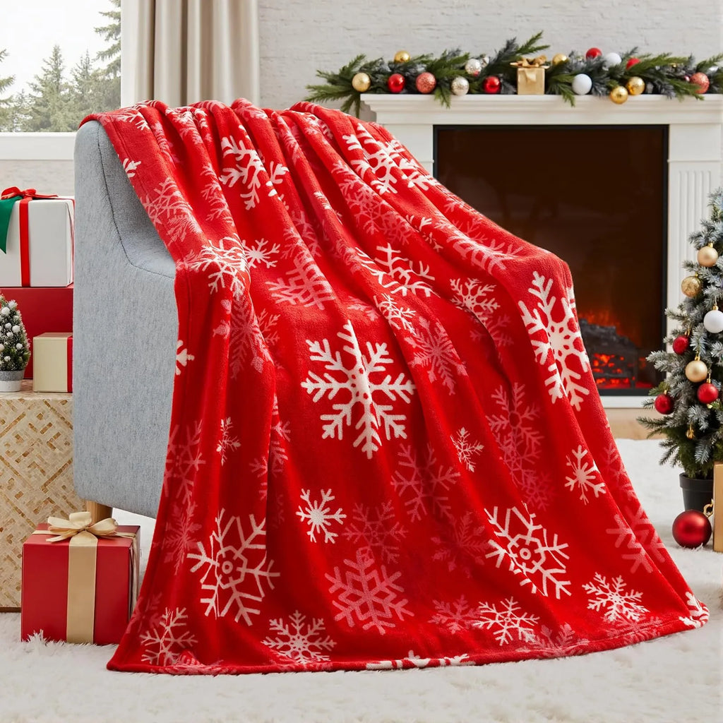 Soft flannel Christmas blanket in American style with plush texture, available in five colours and twelve size options