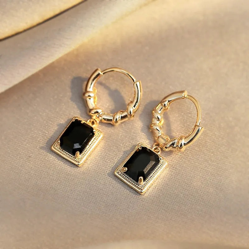 Black geometric quadrilateral copper earrings with zircon detailing and French court retro styling