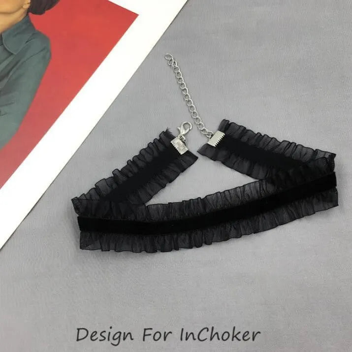 Velvet ruffled clavicle chain necklace with snake bones chain and flower pendant in three colour options