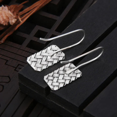 925 silver geometric woven diamond plaid earrings measuring 17.5mm by 11mm
