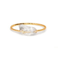 Geometric women's ring with a coloured agate stone in an original design.