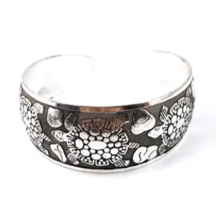 Ethnic carved open Miao silver bracelet with diamond treatment in Roman shape
