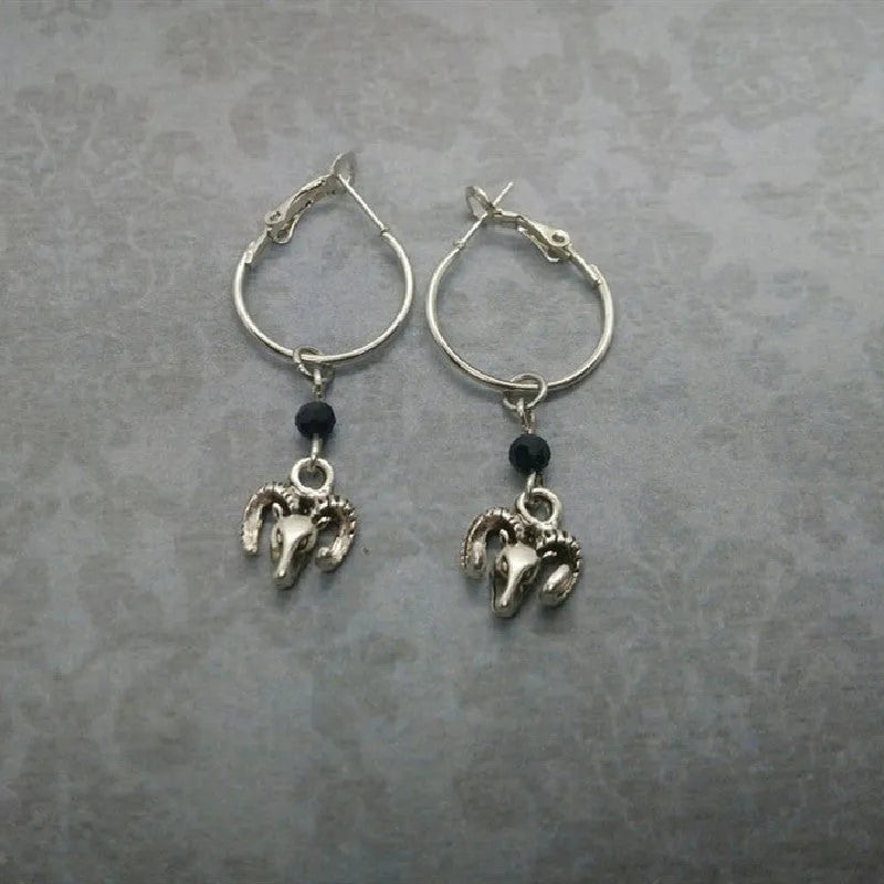 Silver alloy Tibetan antelope round ring earrings for women