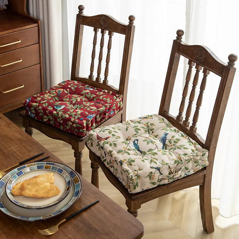 Square floral dining chair cushion for back and waist support, showing 40x40x8cm dimensions.