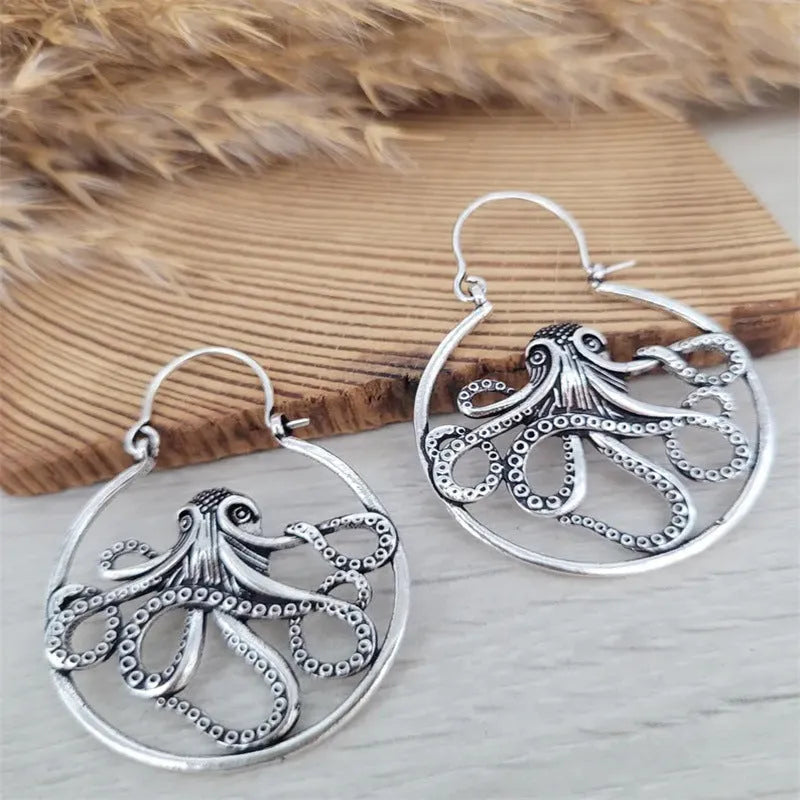 Vintage antique silver octopus earrings with detailed tentacle modelling on zinc alloy
