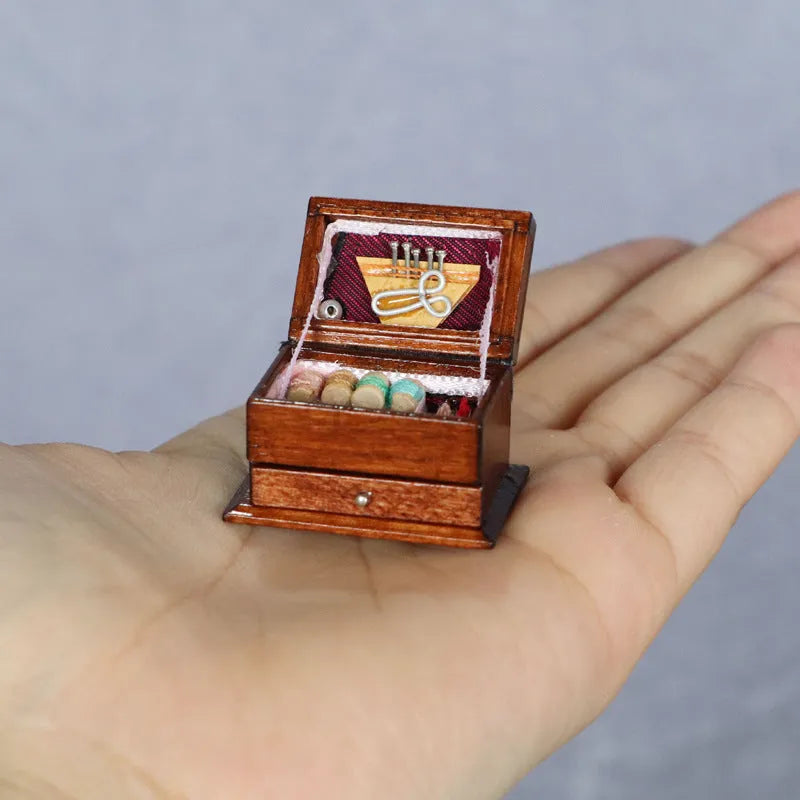Vintage wooden sewing machine miniature ornament with European style design and birch construction