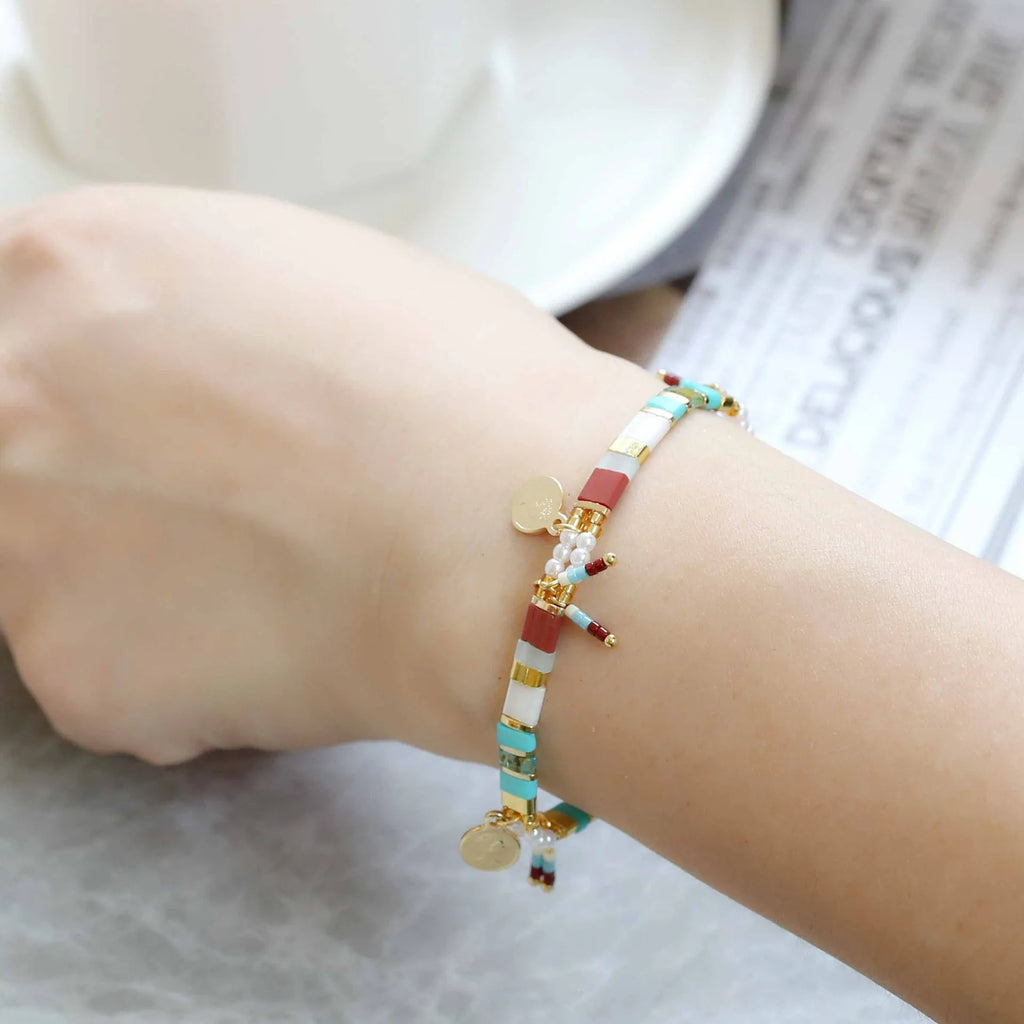 Women's glass coloured beaded bracelet with imitation pearl beads in European and American style