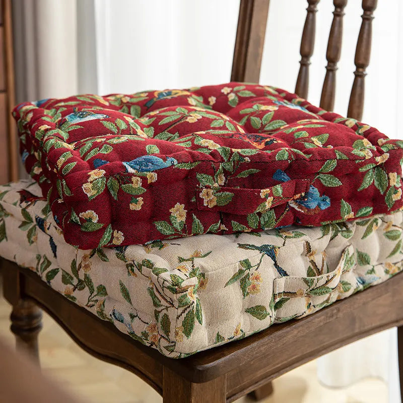Square floral dining chair cushion for back and waist support, showing 40x40x8cm dimensions.