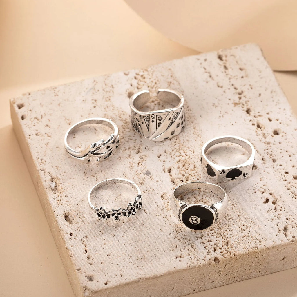 Black alloy poker ring with raised spade card design for women's jewellery