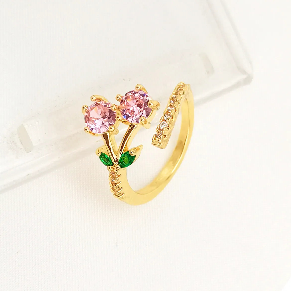 Copper gold plated geometric leaf open ring for women with zircon accents and split ring design