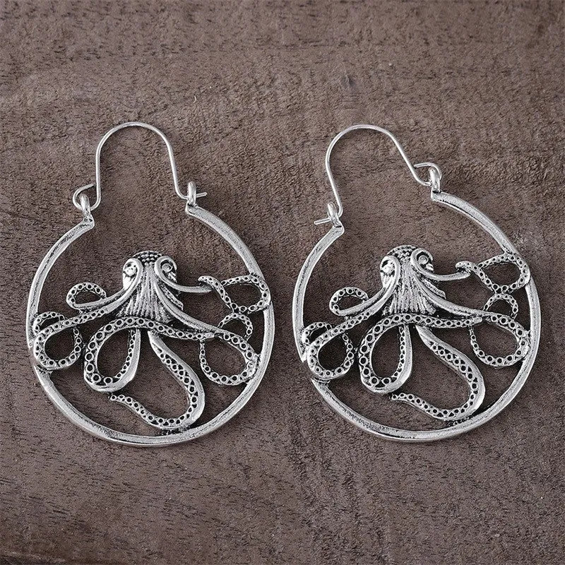 Vintage antique silver octopus earrings with detailed tentacle modelling on zinc alloy