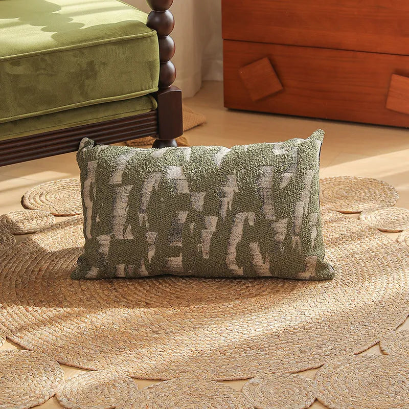 Yarn-dyed jacquard floral pillow cover on a sofa, 45x45cm, in a Nordic retro style.
