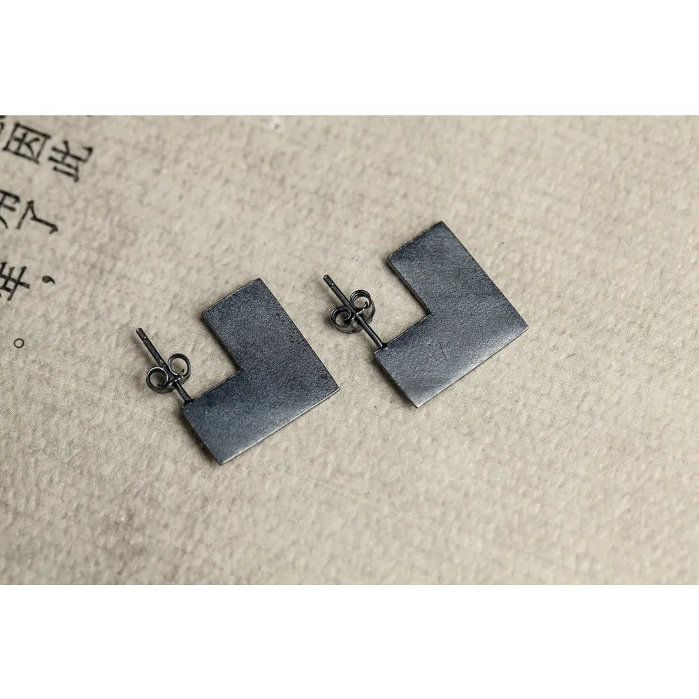 Oxidation black 925 sterling silver square earrings with 16mm geometry minimalist design