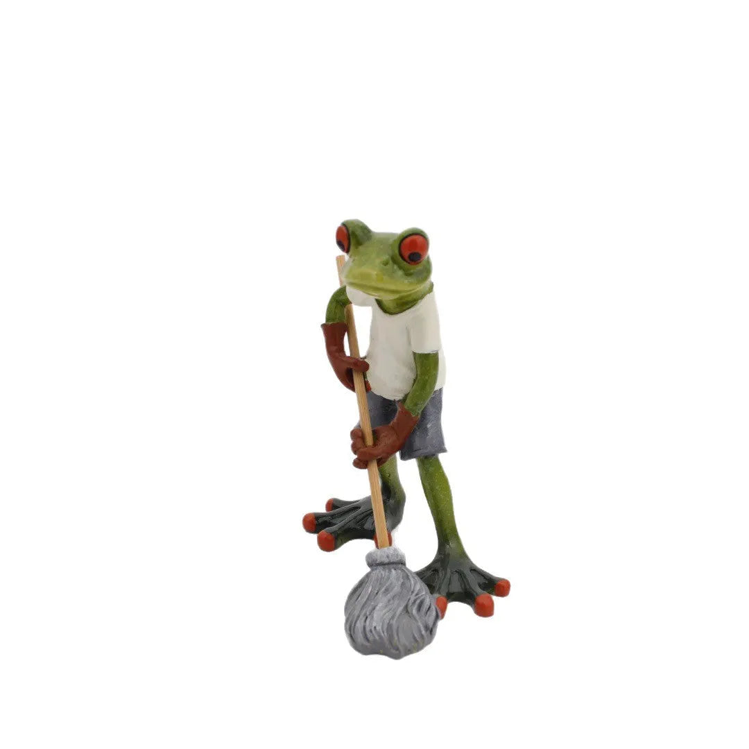 Realistic resin frog decorative ornament for home and garden display in pastoral style