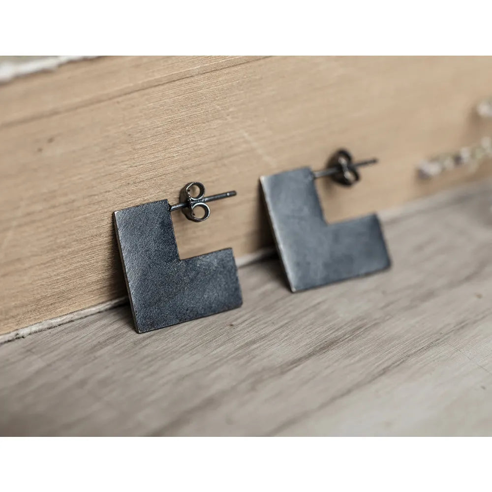 Oxidation black 925 sterling silver square earrings with 16mm geometry minimalist design