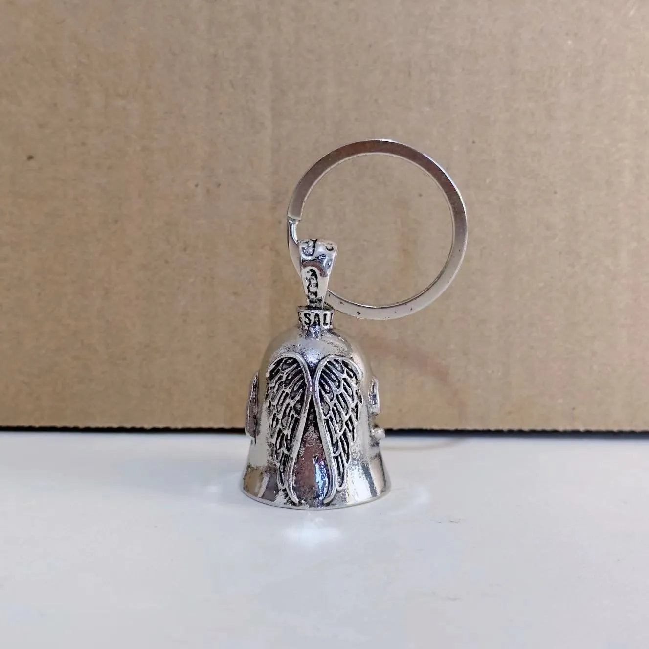 Angel wings feather necklace and keychain set in vintage silver-tone alloy jewellery