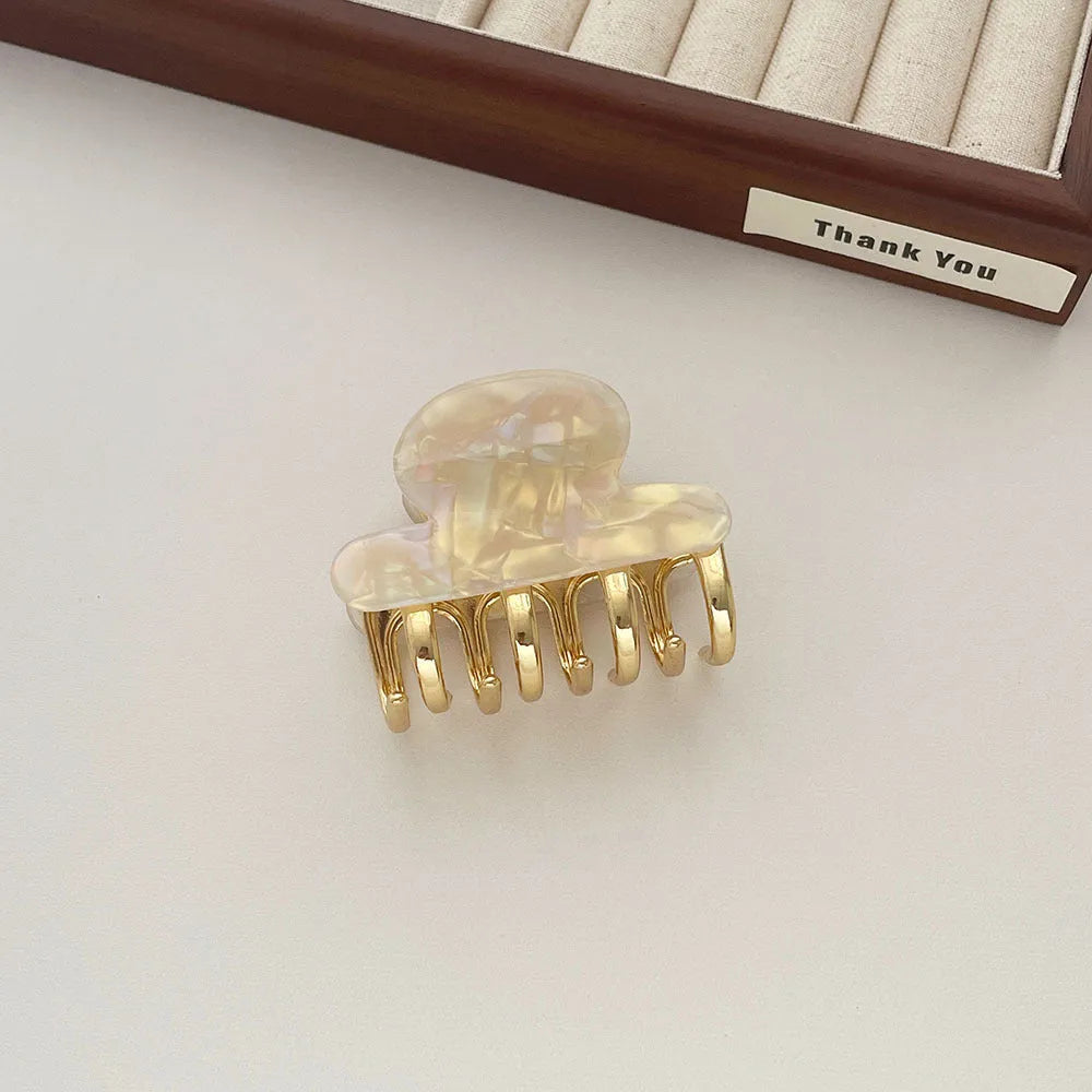Metal grip hair barrettes in beige, white, ink colour and leopard print R08 options